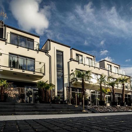 Poludnik Park Boutique Hotel Conference&Spa Stargard Szczecinski ภายนอก รูปภาพ